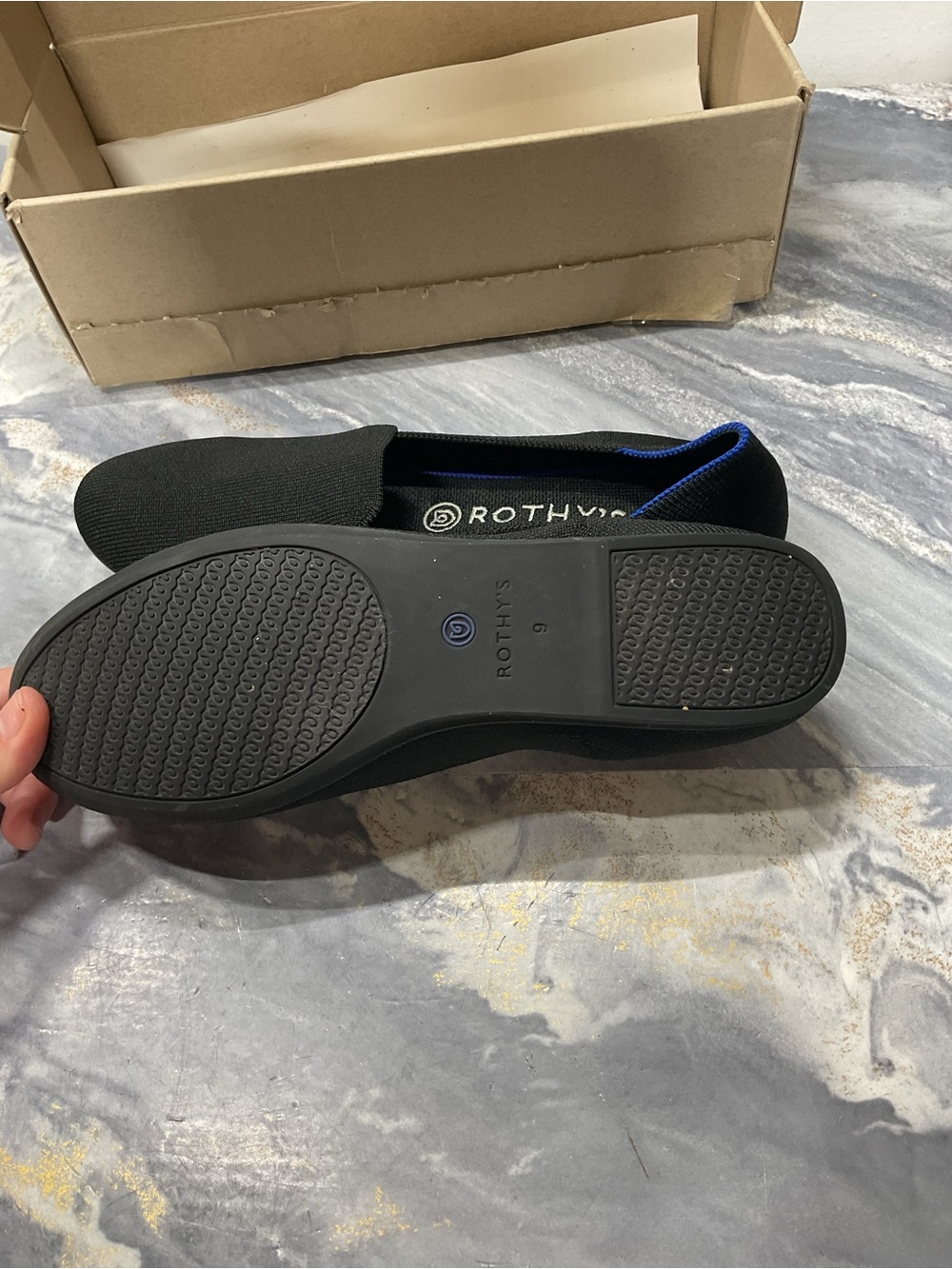 Black Ballet Rothys, size 9 - Picture 5 of 16